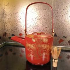 AA332 湯桶 輪島塗朱漆沈金蒔絵鶴松めでた図茶道具茶懐石 - メルカリ