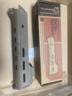 MAGPUL PTS リアルサイズハンドガードのサムネイル