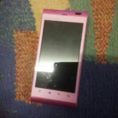 AQUOS PHONE IS11SHのサムネイル