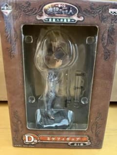 進撃の巨人フィギュアのサムネイル