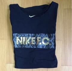 ナイキFC Tシャツのサムネイル