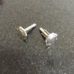 カフスボタンのサムネイル