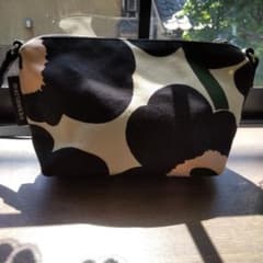 marimekko フラワーパターン ショルダーバッグ『値段交渉致します』のサムネイル