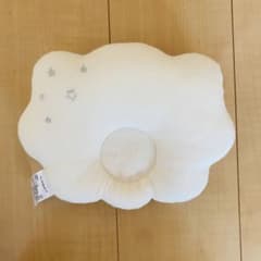 赤ちゃん　枕　星デザインのサムネイル