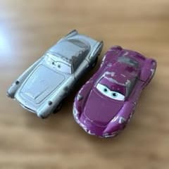 カーズ トミカ フィン・マックミサイル ホリー・シフトウェル 2台