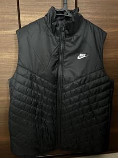 Nike ブラック Therma-FIT ベスト Lサイズのサムネイル
