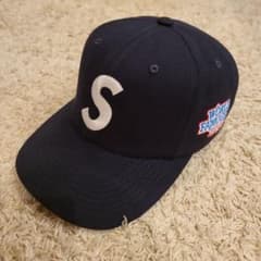 Supreme ワールド フェイマス Sロゴ6パネルキャップ 25SS ネイビー