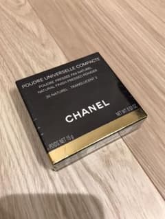 CHANEL シャネル　プードゥルユニヴェルセルコンパクト♯30のサムネイル
