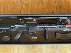 東京マルイ M4 CQB-R Block1のサムネイル