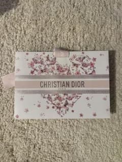 Christian Dior ギフト袋 バタフライデザインのサムネイル
