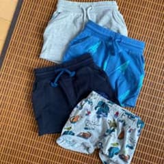 ショートパンツ4枚セット　ネクスト　90のサムネイル