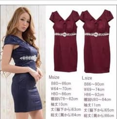 ミニドレス各 2000円のサムネイル