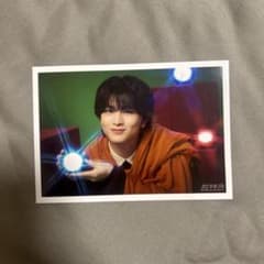超特急 ハル 生写真のサムネイル