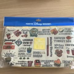東京ディズニーリゾート　ランチバッグ【新品　未使用】のサムネイル