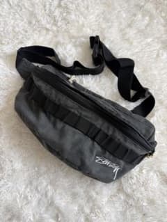 Stussy ボディバッグ ブラックのサムネイル