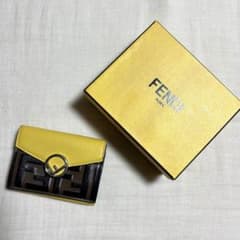 フェンディ FENDI 財布 ウォレットのサムネイル