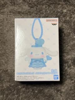 サンリオキャラクターズ　クリアフィギュアキーホルダー　シナモロールのサムネイル