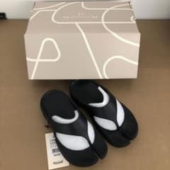 PAES ペイズ　足袋サンダル　BLACK 22cmのサムネイル