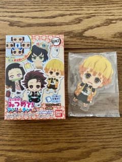 鬼滅の刃 全員集中！みつめて！アクリルチャーム 我妻善逸のサムネイル