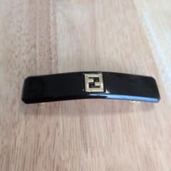 FENDI ヘアクリップ バレッタ ブラック ゴールド - メルカリ