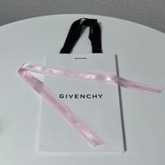 GIVENCHY 袋 リボン ピンクのサムネイル