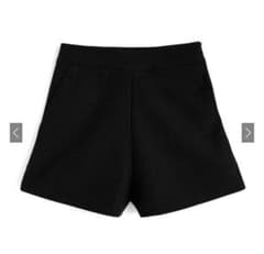 [新品未使用]ハイウエストショートパンツのサムネイル