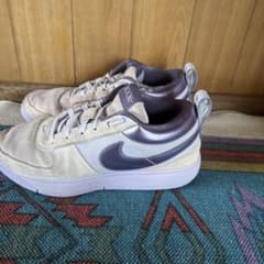 Nike BOOK1ベージュ/パープルのサムネイル