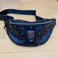 ショルダーバッグのサムネイル