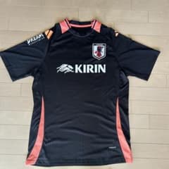  サッカー日本代表 トレーナーtシャツ プラクティスシャツ 赤 サッカー日本代表 プラクティスシャツ 最終価格！ - メルカリ