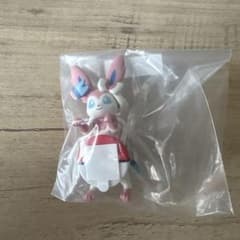 新品 ポケモン 一番くじ 街歩きちらりんフレンズ ニンフィア