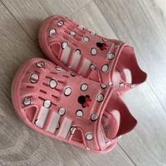 ✩.*˚adidas ディズニーコラボサンダル【 ミニーちゃん⠀】のサムネイル