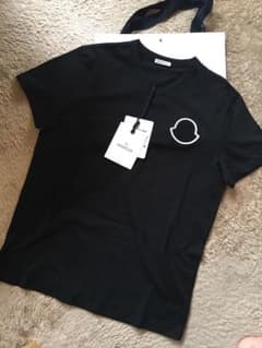 ケイスケ様専用。Tシャツ モンクレール黒(新品)のサムネイル