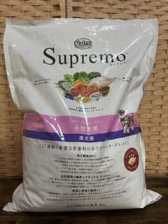 Nutro Supremo 小型犬用ドライフード 6kgのサムネイル