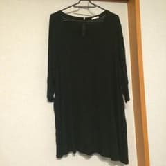 ♡GU 黒ワンピースのサムネイル