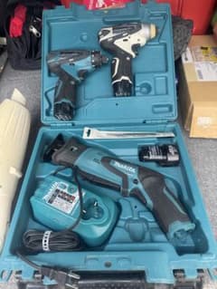 Makita 10.8V電動ドライバー掃除機セットのサムネイル