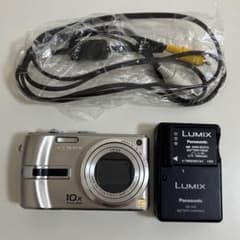 【動作確認済・付属品有】 LUMIX DMC-TZ3 コンパクトデジタルカメラのサムネイル