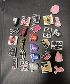 チアリーディング ジビッツ　クロックスアクセサリーのサムネイル