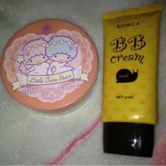 化粧品セットのサムネイル