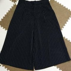 ガウチョパンツ ユニクロ ストライプのサムネイル
