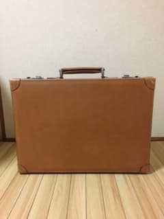 Dell'ga(デルガ)社 本革 アタッシュケースのサムネイル
