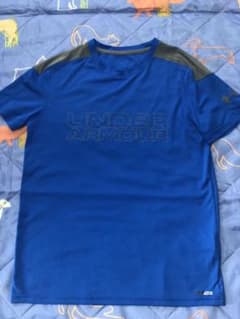 アンダーアーマー Tシャツ 160センチのサムネイル
