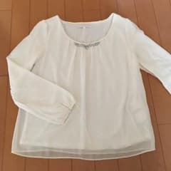 プロポ♡ビジューブラウスのサムネイル