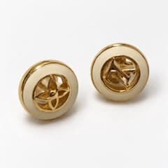 38ちゃん専用LOUIS VUITTON ピアス LV ノーティカルのサムネイル