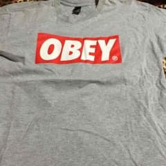 オベイTシャツのサムネイル