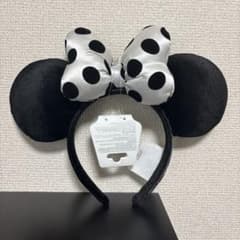 新品未使用 海外ディズニー ミニー カチューシャ 白黒ドット
