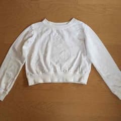 F様専用  ショート丈白スウェットのサムネイル