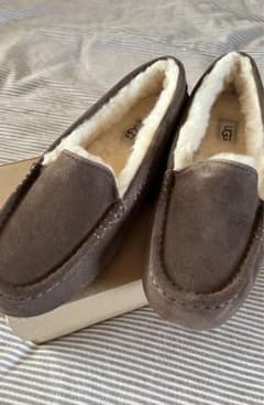 ⭐️aanmUGG ボアモカシン・ZARAパンツ・イニシャルバッグ ⭐️aanm様専用UGG ボアモカシン・ZARAパンツ・イニシャルバッグ
