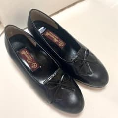 Nouvelle ノヴェル フラットシューズ 本革 24.5のサムネイル
