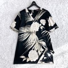レオナール★トリム　花柄　コットン　半袖　カットソー レオナール☆カットソー シャツ 半袖 総柄 花柄 チェーン トリム