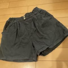 女の子　黒　ショートパンツ　ゴムウエスト・ポケット付き　150-160cmのサムネイル